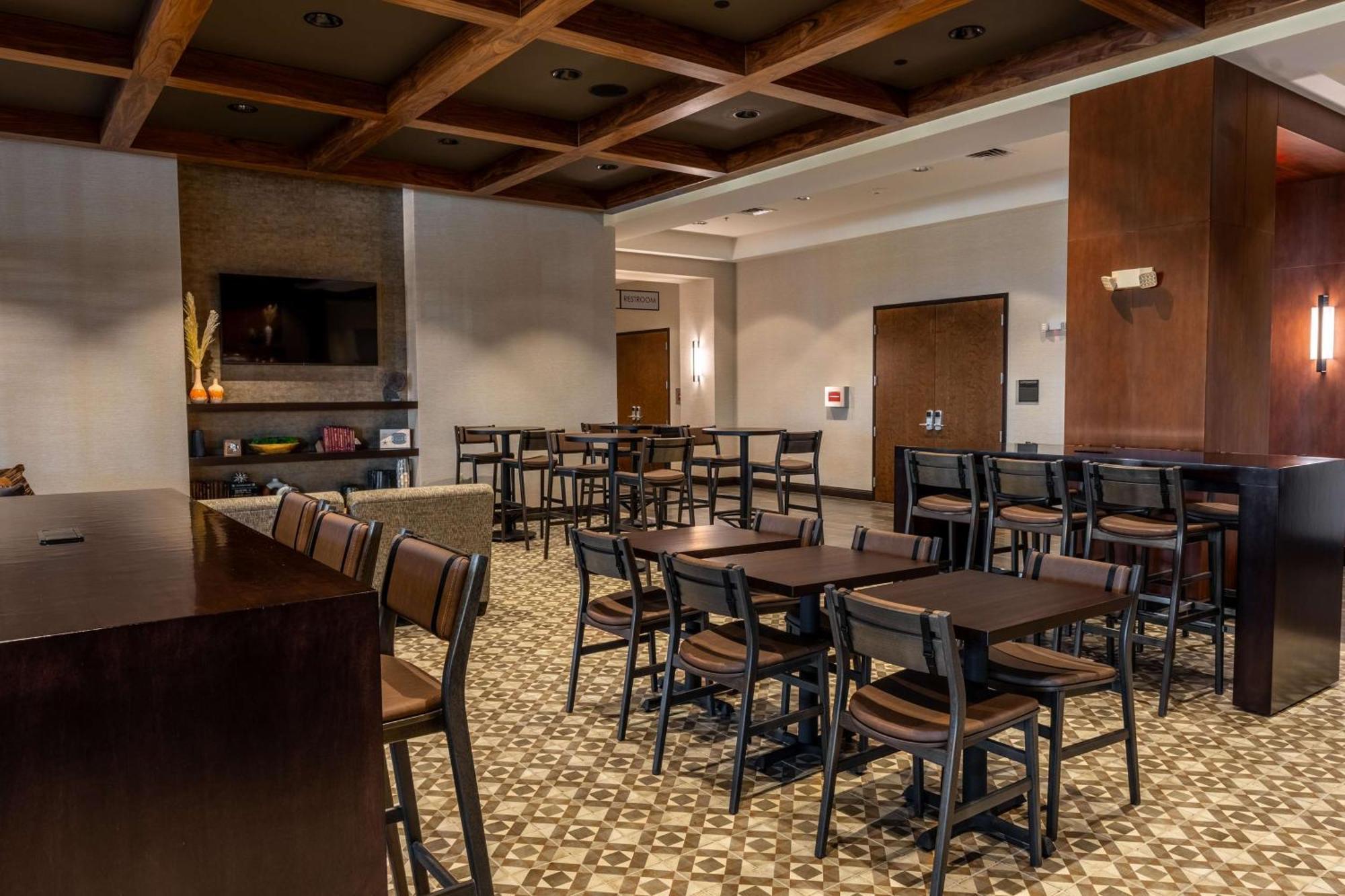 Drury Plaza Hotel Dallas Arlington Exterior foto