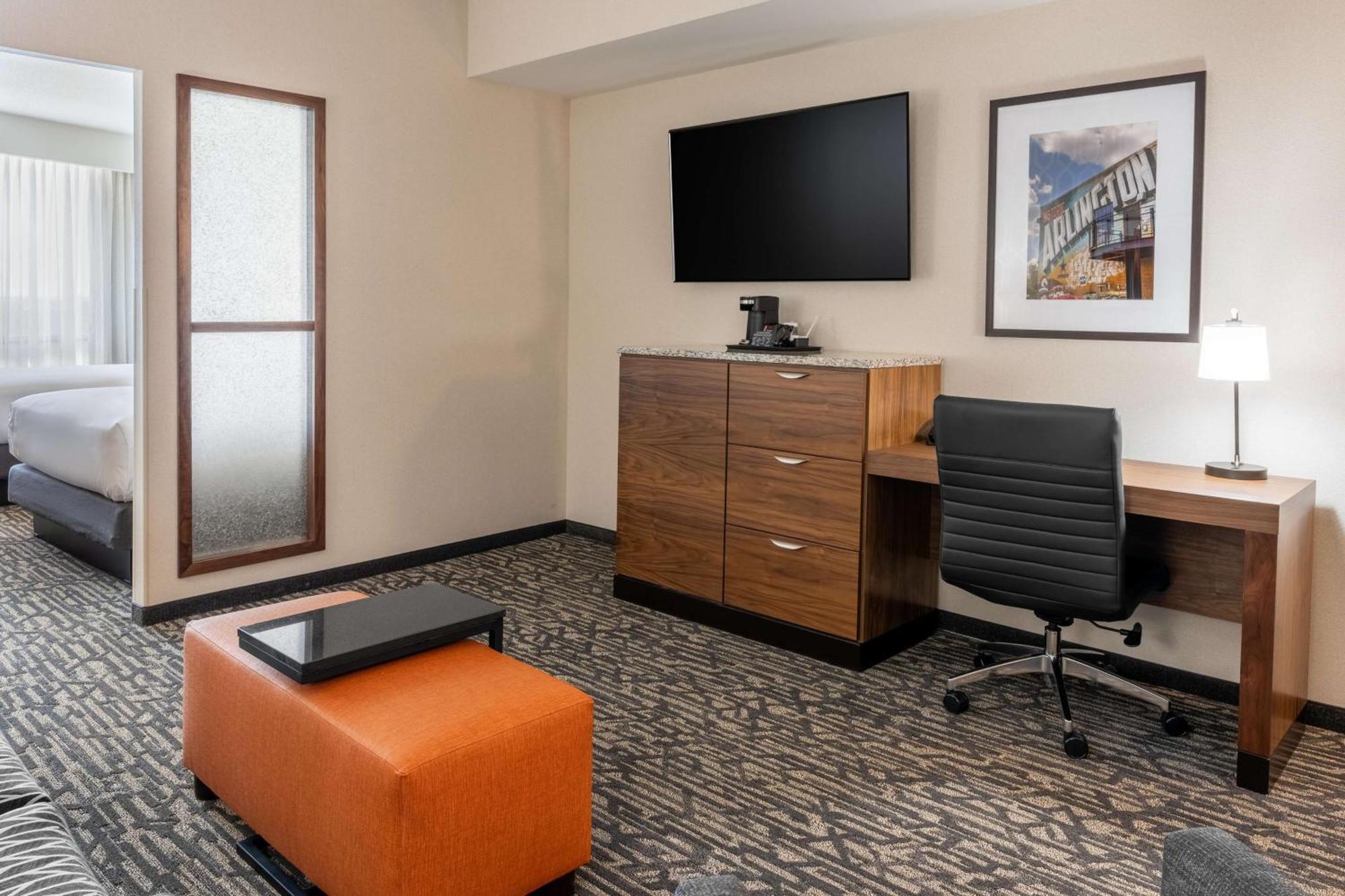 Drury Plaza Hotel Dallas Arlington Exterior foto