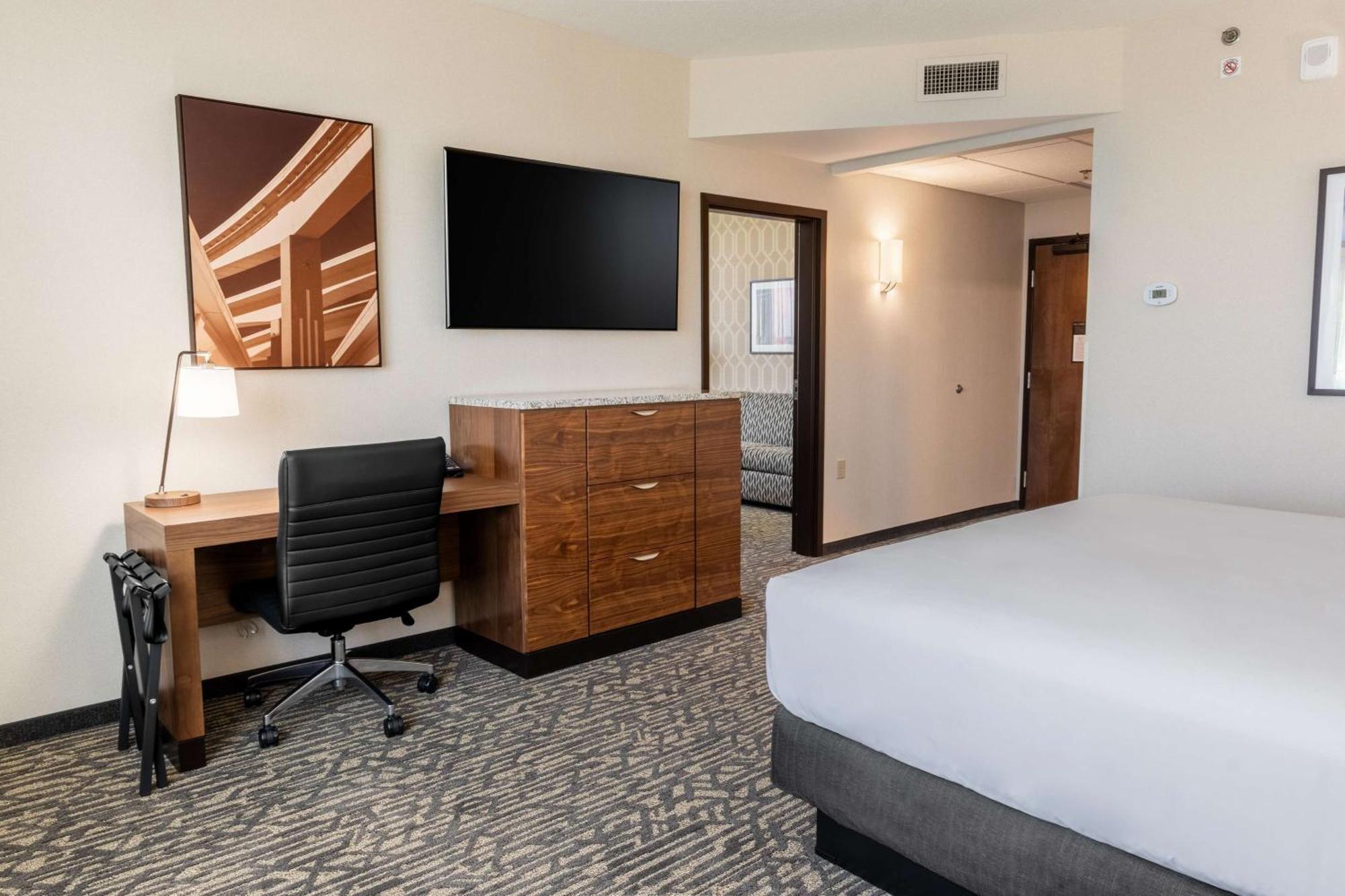 Drury Plaza Hotel Dallas Arlington Exterior foto